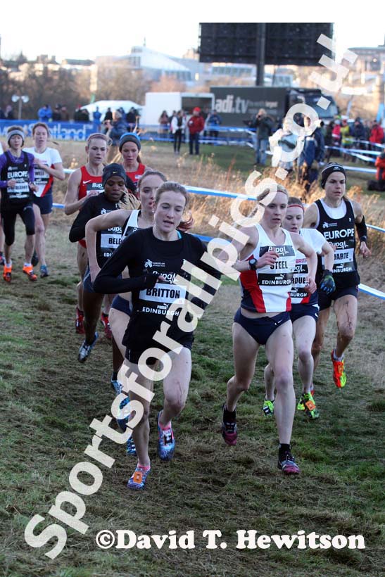 Fionnuala Britton and Gemma Steel lead the senior womens 6k BUPA Great Edinburgh Cross Country. Photo: David T. Hewitson/Sports for All Pics